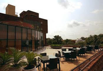 Hôtel The Ffort Raichak. à Calcutta Extérieur photo